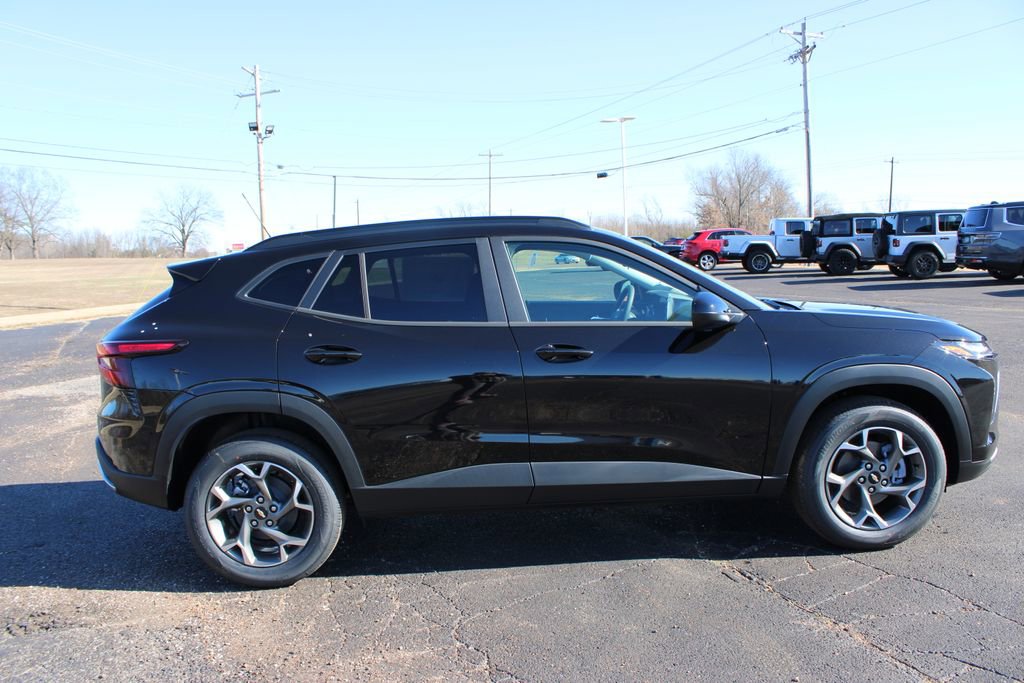 New 2026 Chevrolet Trax LT image 11