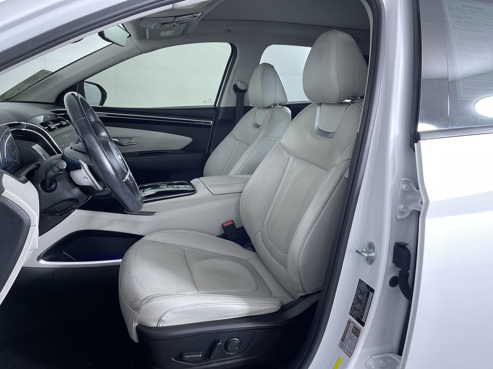 Used 2022 Hyundai Tucson Limited image 15