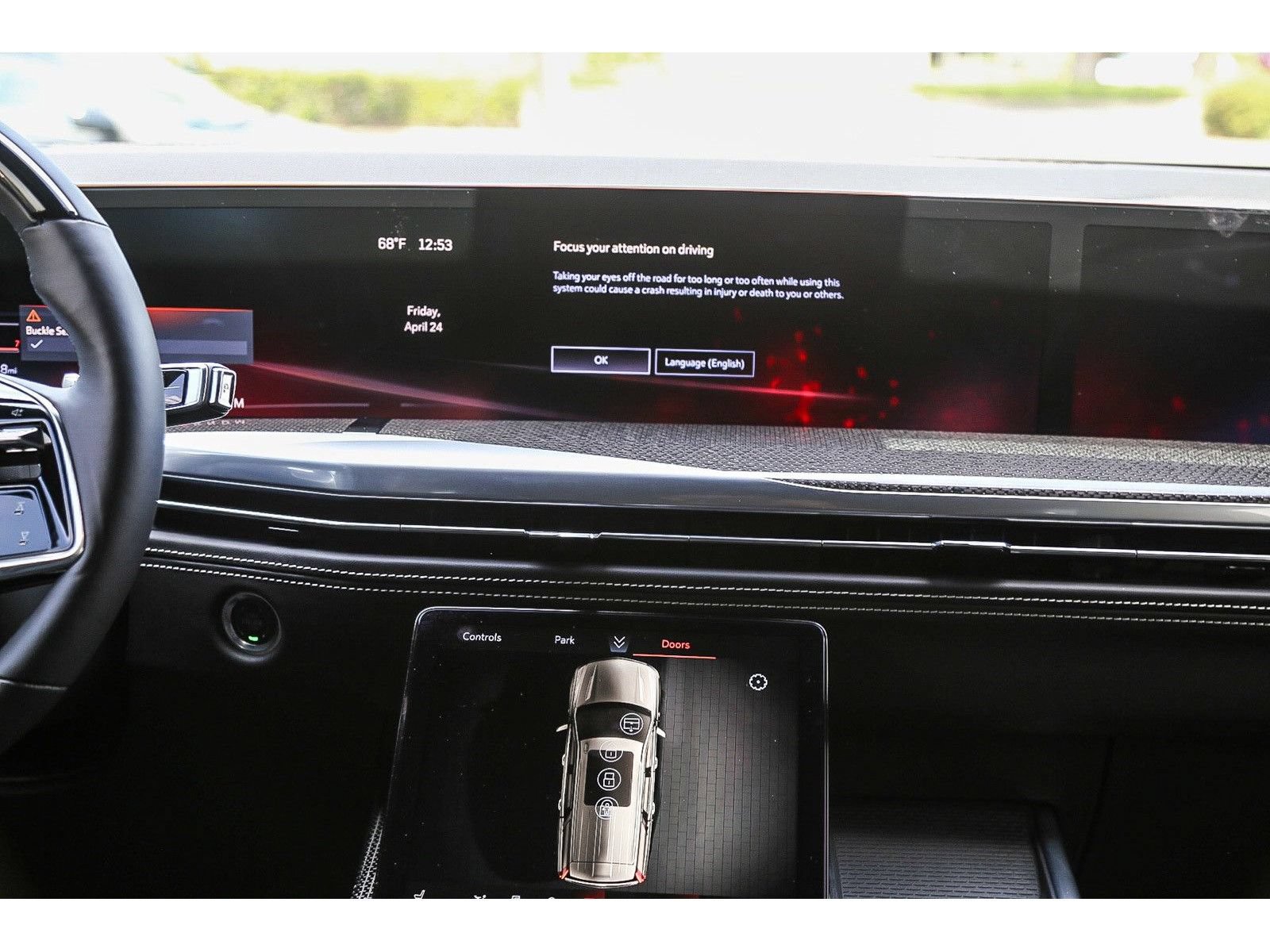 Used 2025 Cadillac Escalade ESV V AWD/4WD image 11