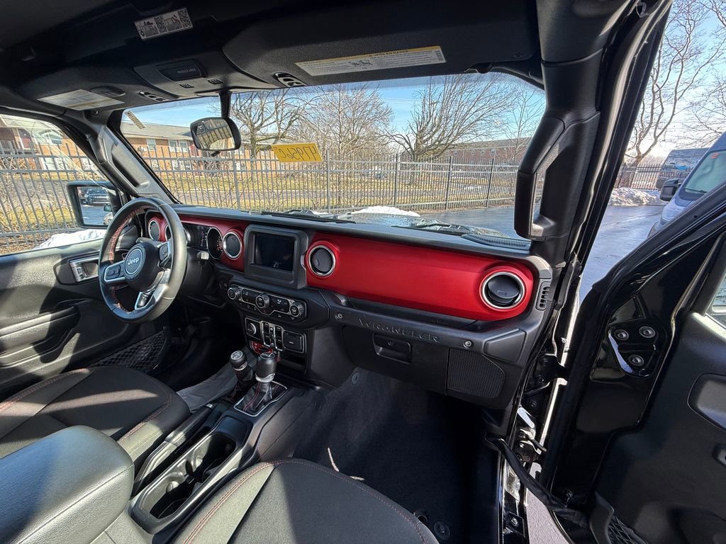 Used 2021 Jeep Wrangler Unlimited Rubicon image 15