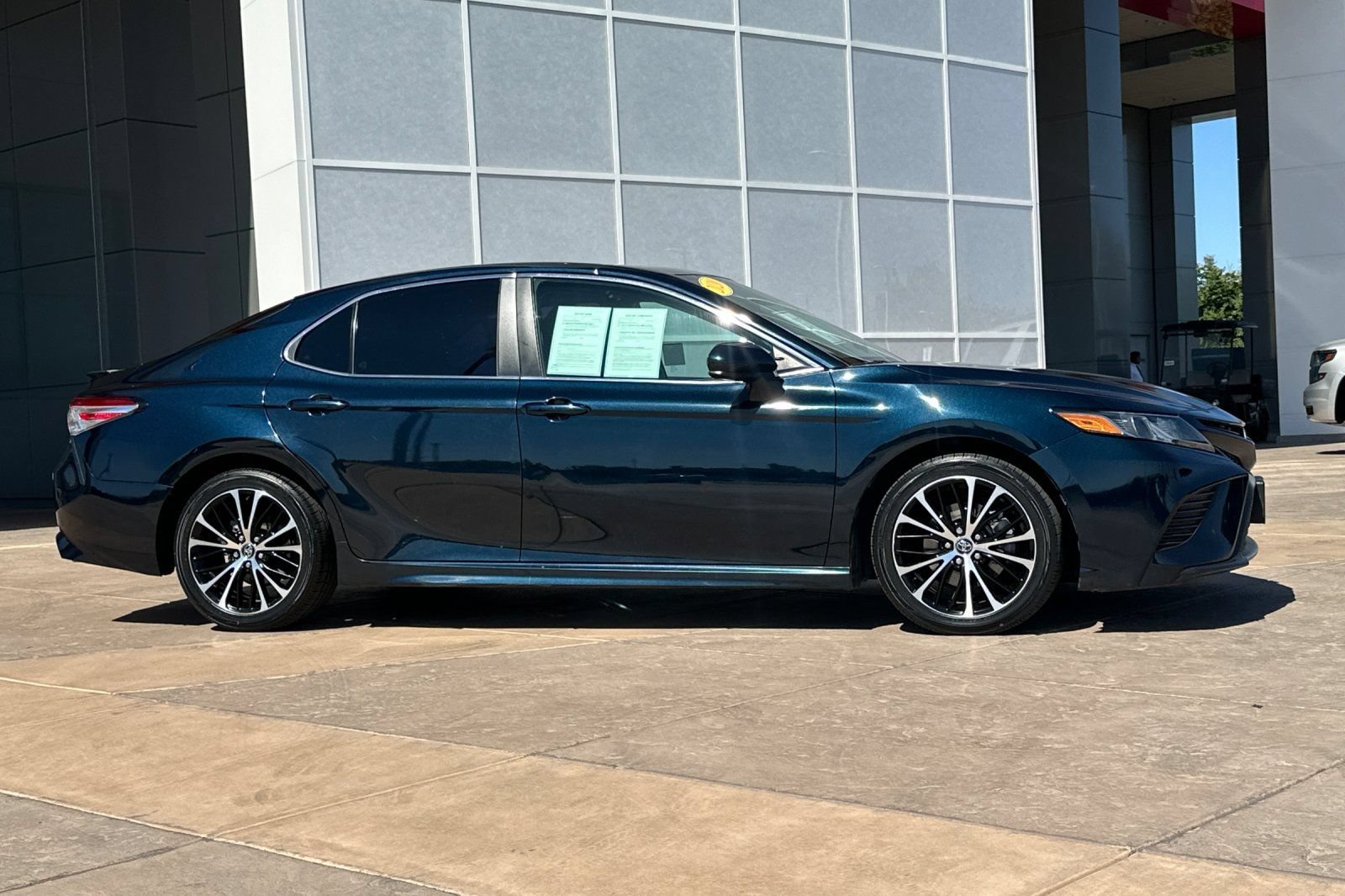 Certified 2020 Toyota Camry SE w/ Carpet Mat Package FWD video 3