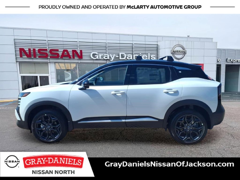 New 2027 Nissan Kicks SR FWD image 4