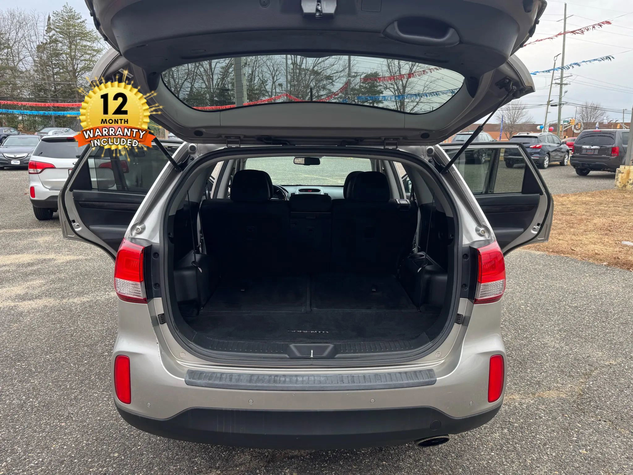 Used 2015 Kia Sorento LX image 16