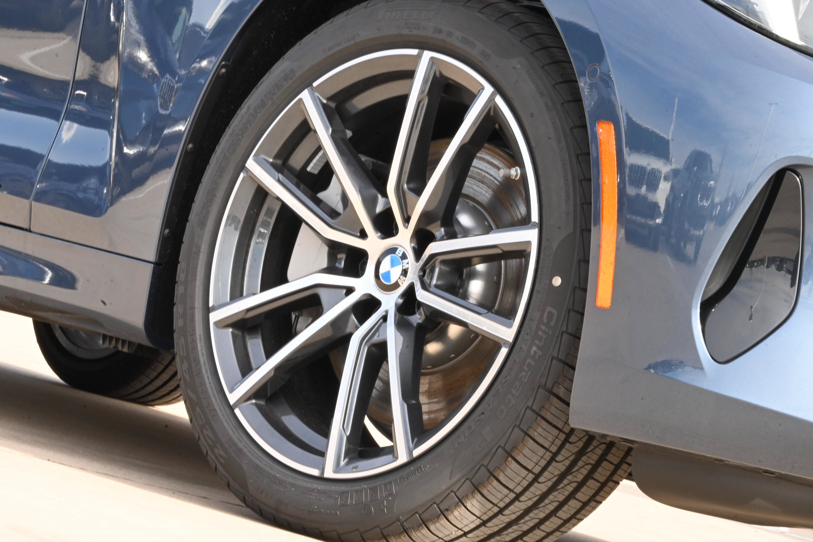 Used 2026 BMW 430i xDrive Coupe w/ Parking Assistance Package AWD/4WD image 8