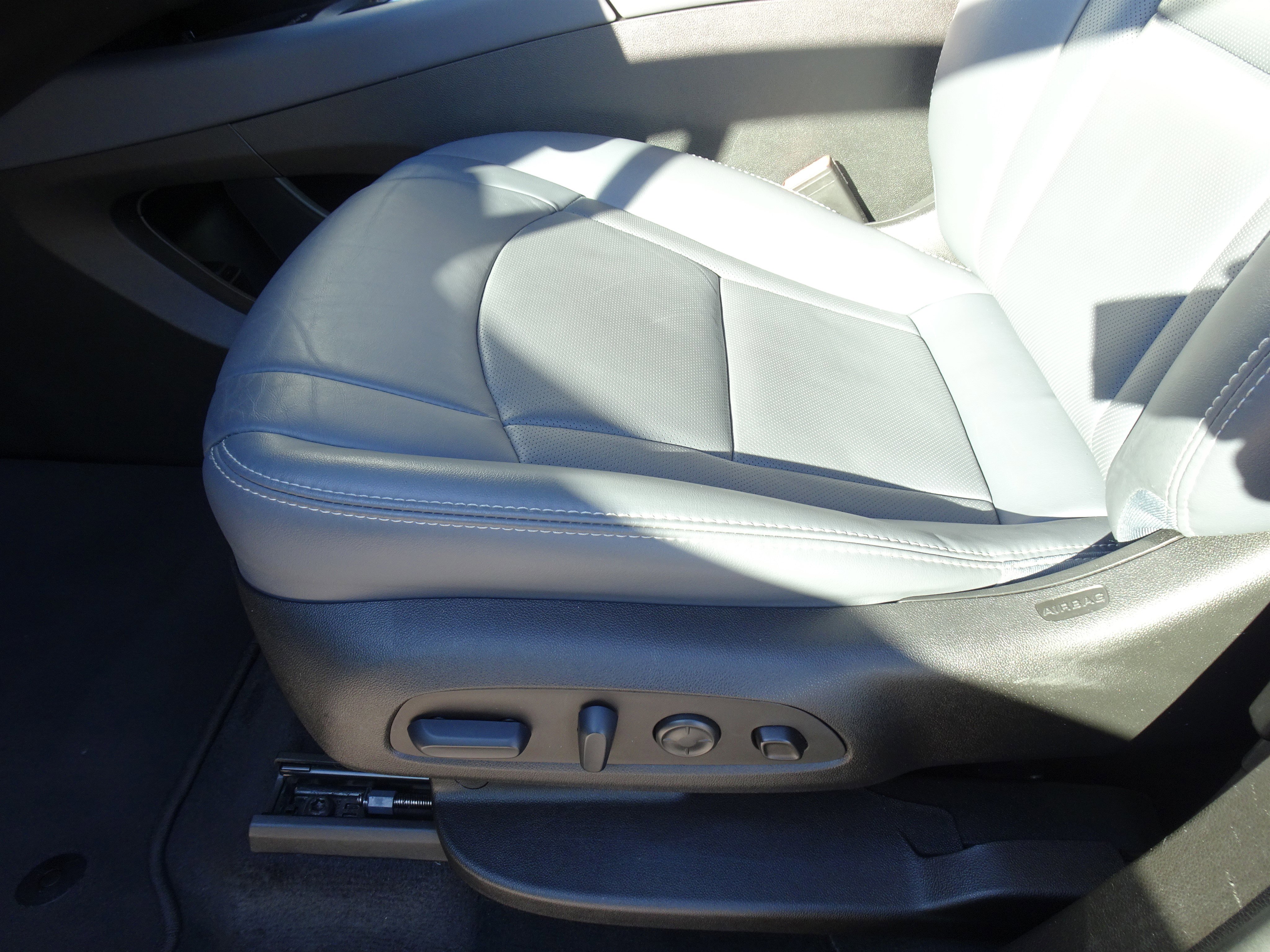 Used 2024 Buick Enclave Premium image 10