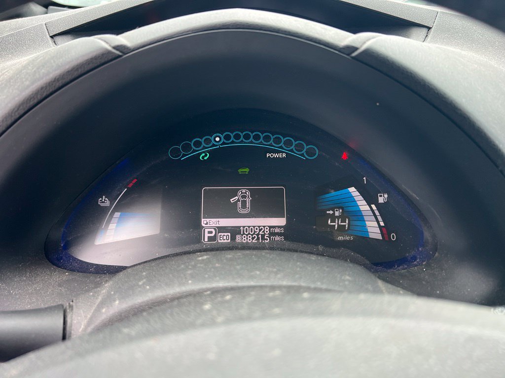 Used 2013 Nissan Leaf S FWD image 12