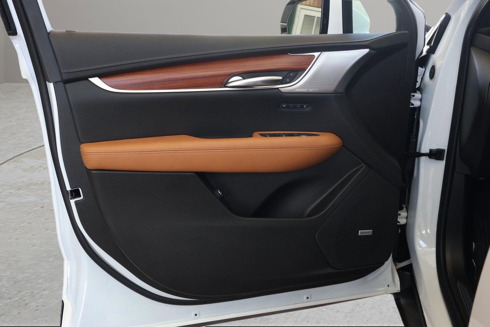 New 2025 Cadillac XT5 Premium Luxury w/ Technology Package image 10