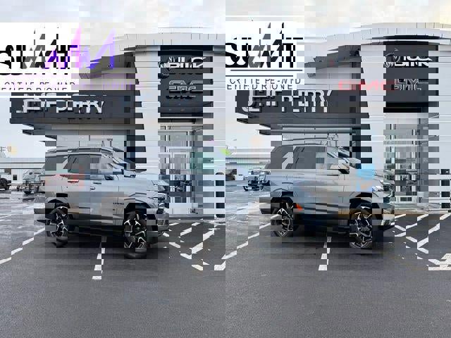 Used 2022 Chevrolet Tahoe RST w/ Luxury Package image 1