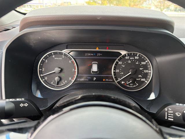 Used 2023 Nissan Rogue SV image 33