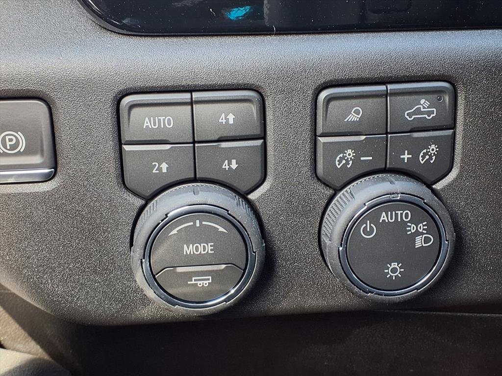 New 2026 Chevrolet Silverado 1500 LT w/ Texas Edition Plus image 9