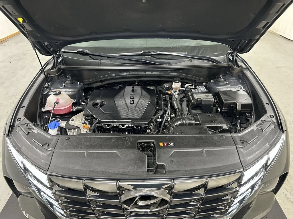 Used 2022 Hyundai Tucson Limited AWD/4WD image 25