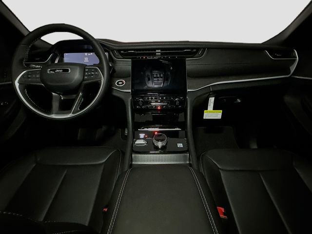 New 2025 Jeep Grand Cherokee Limited w/ Luxury Tech Group II image 6