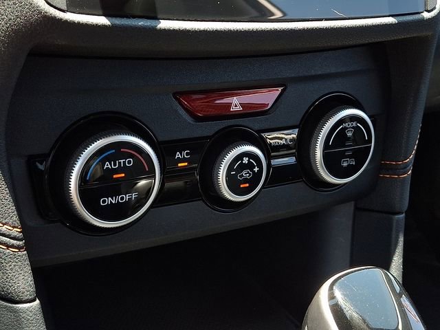 Used 2019 Subaru Crosstrek 2.0i Limited w/ Moonroof Package w/Navigation AWD/4WD image 16