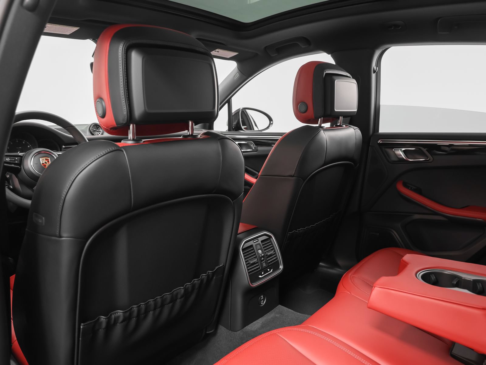 New 2026 Porsche Macan AWD/4WD image 41
