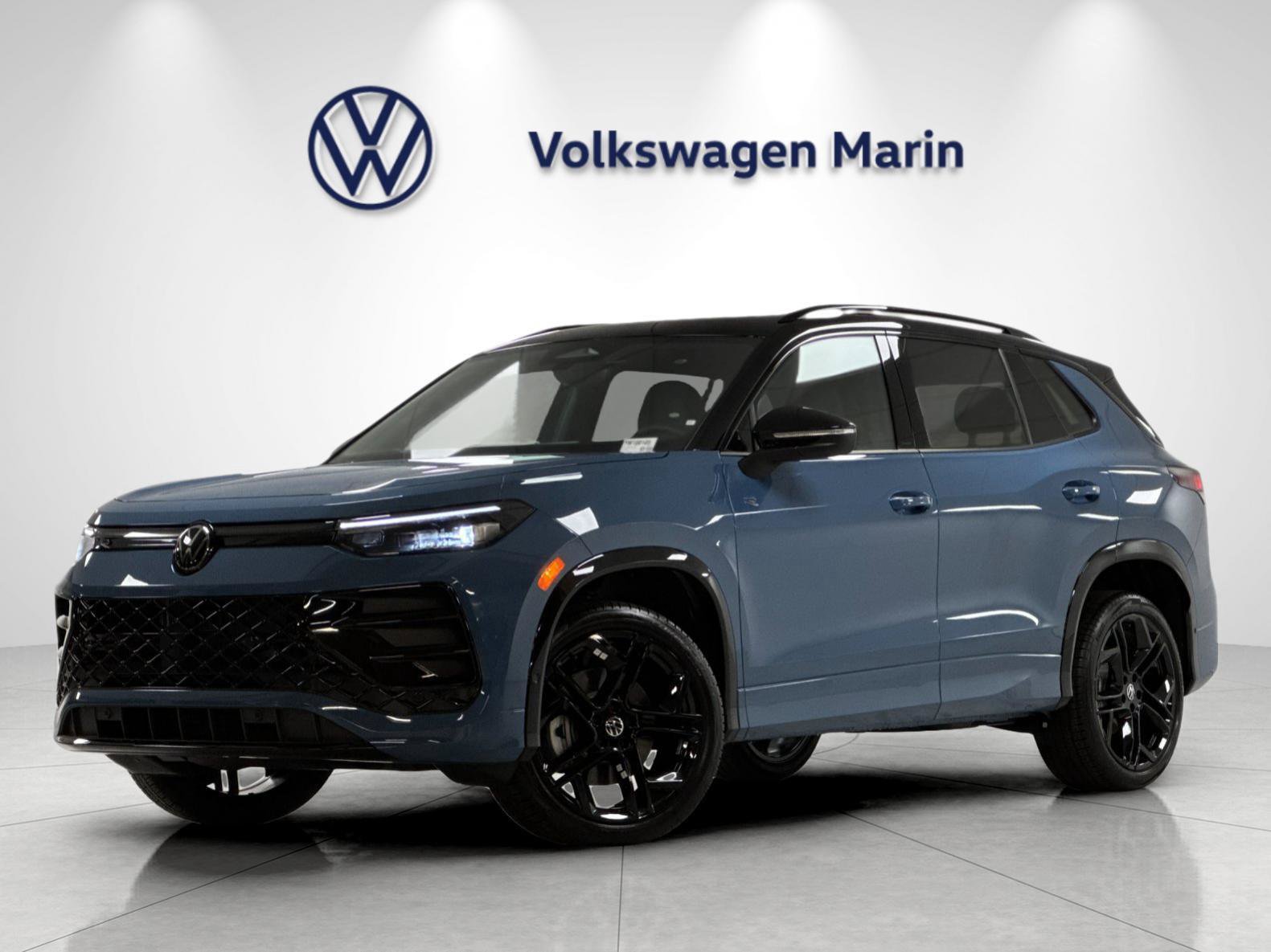 New 2026 Volkswagen Tiguan SE R-Line