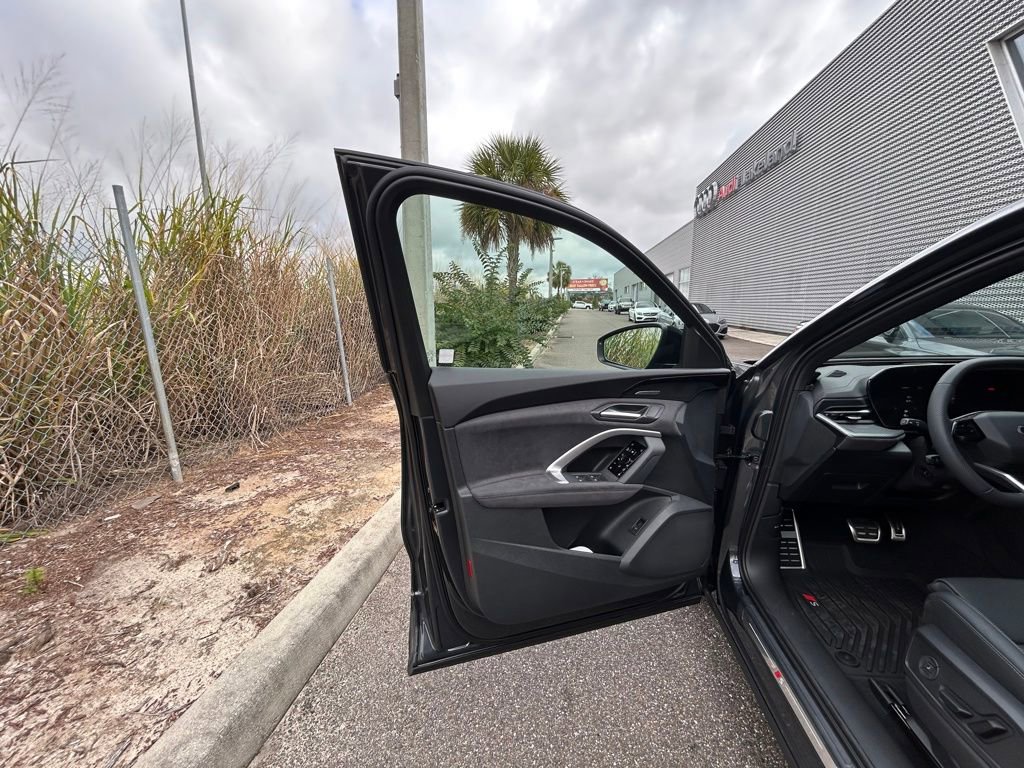 New 2025 Audi SQ5 Premium Plus image 67