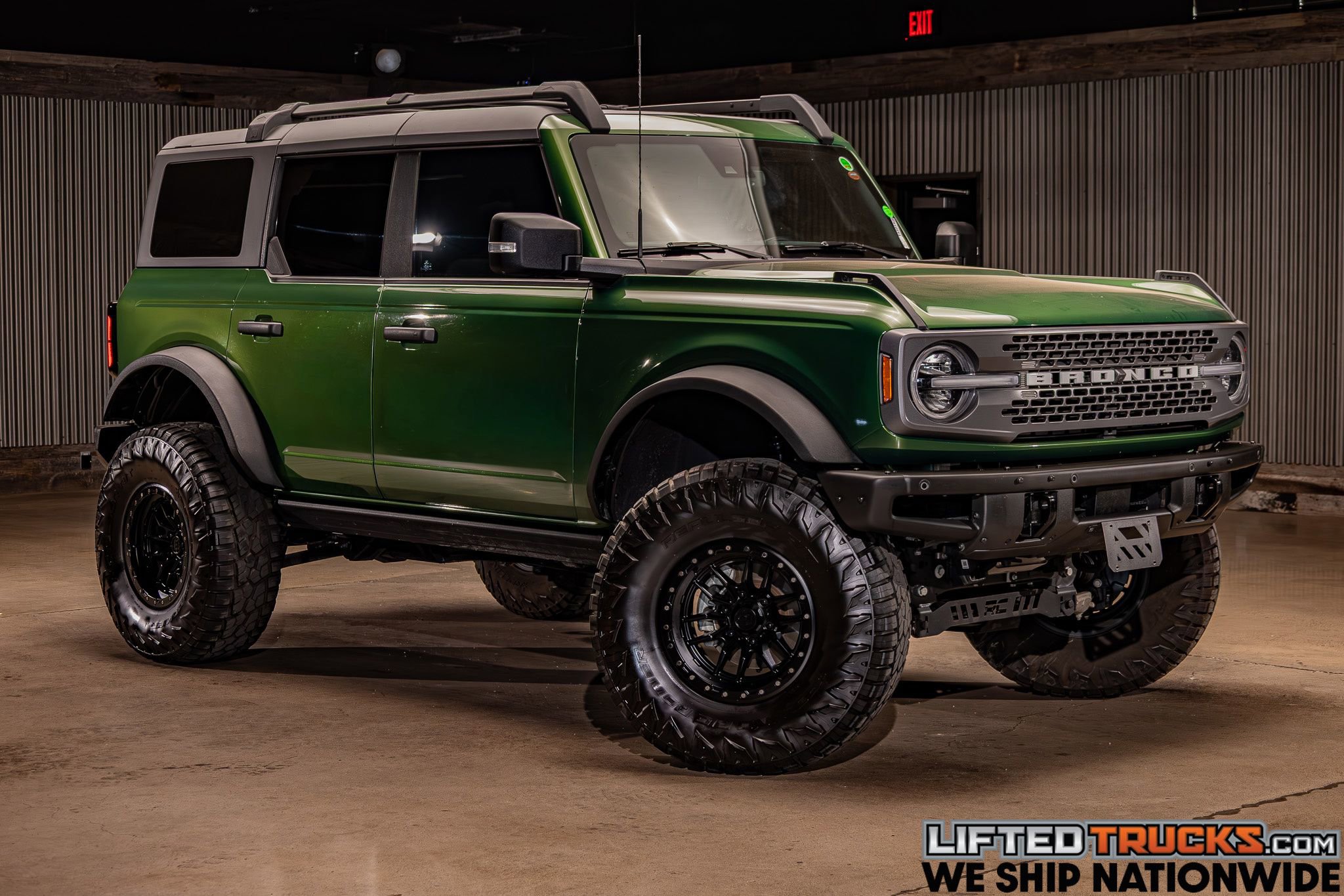 Used 2023 Ford Bronco Badlands AWD/4WD image 1