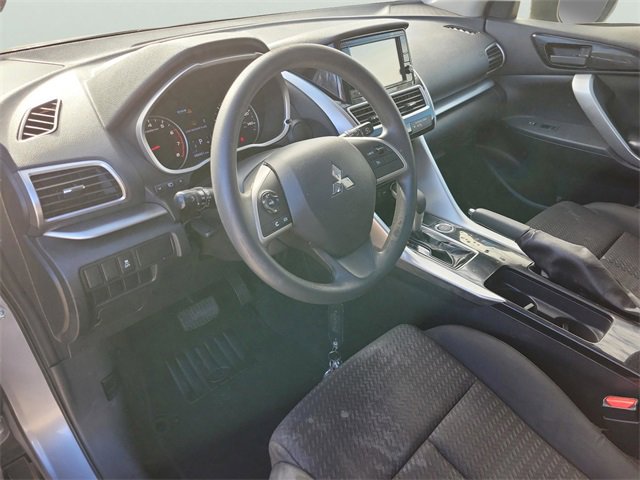 Used 2020 Mitsubishi Eclipse Cross ES image 9
