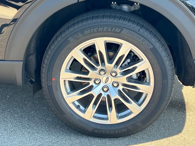 Used 2026 Ford Explorer Active w/ Active Comfort Package AWD/4WD image 10