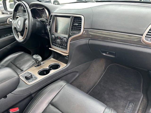 Used 2015 Jeep Grand Cherokee Overland AWD/4WD image 8