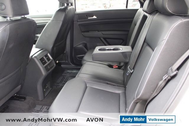 Used 2020 Volkswagen Atlas Cross Sport SE w/ Towing Package image 27