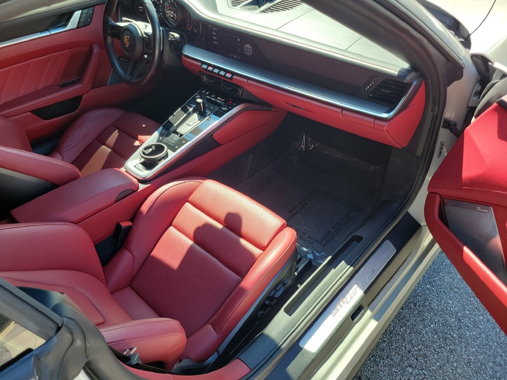 Certified 2022 Porsche 911 Turbo S AWD/4WD image 18