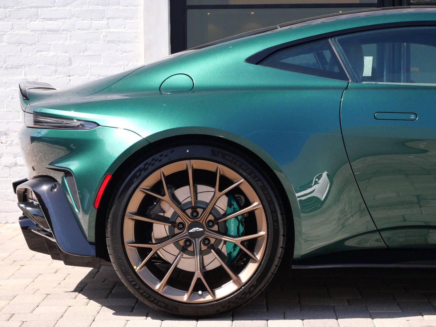 New 2026 Aston Martin V8 Vantage S RWD image 17