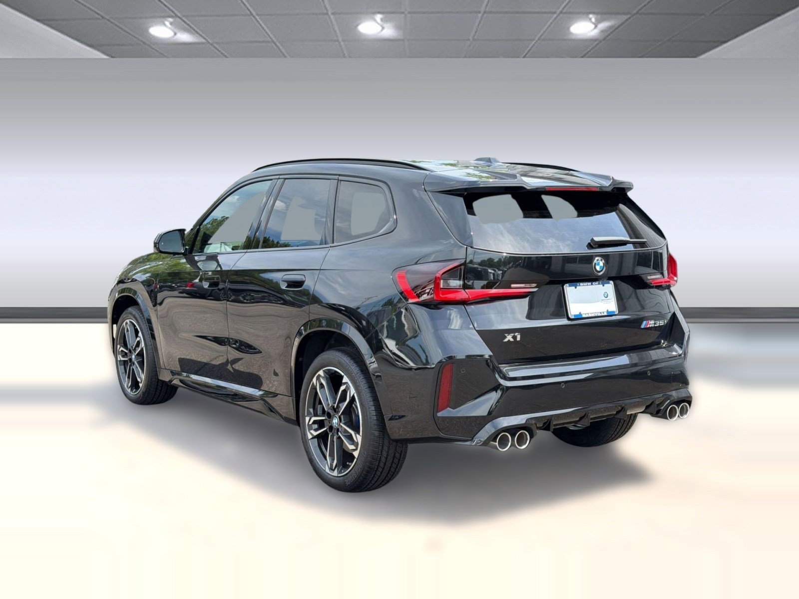 Certified 2025 BMW X1 M35i AWD/4WD image 3