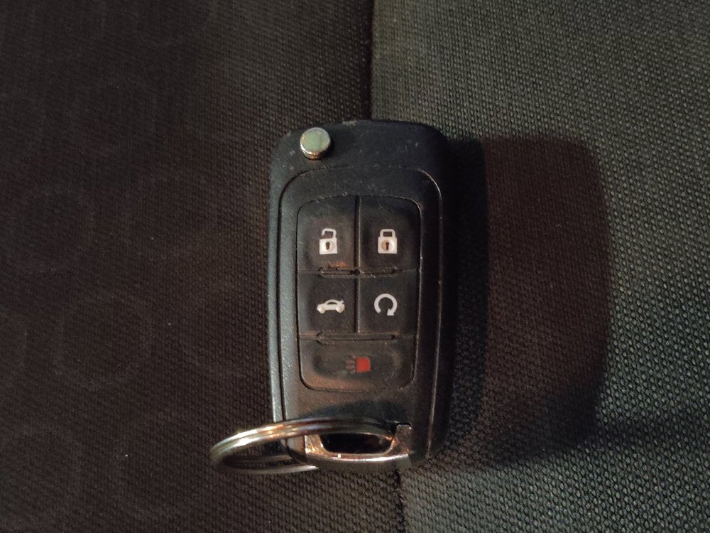 Used 2018 Chevrolet Trax LS FWD image 32