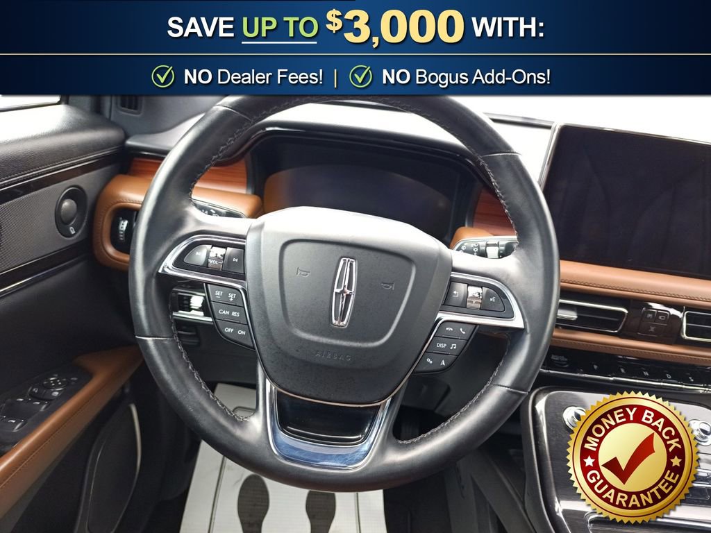 Used 2022 Lincoln Nautilus Reserve w/ Luxury Package image 18
