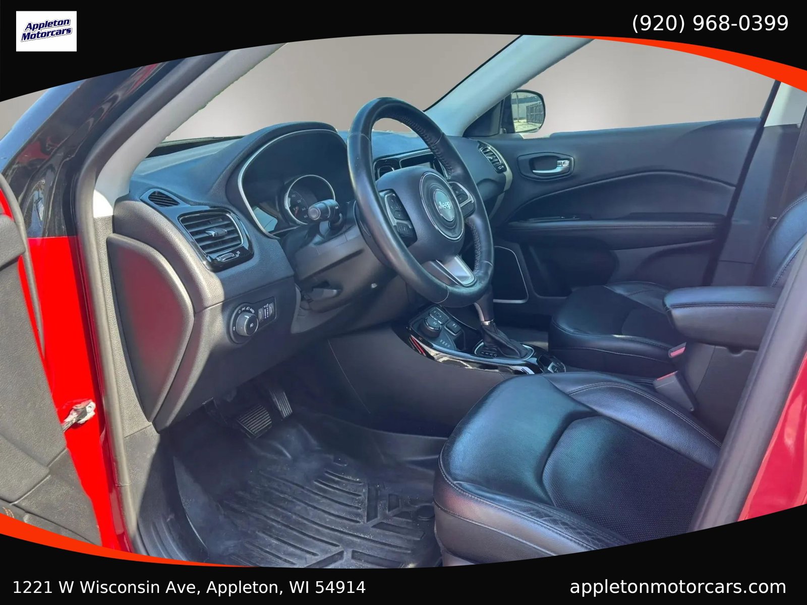 Used 2018 Jeep Compass Limited w/ Navigation Group AWD/4WD image 19