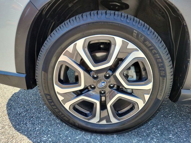 Used 2023 Subaru Ascent Limited w/ Technology Package image 17