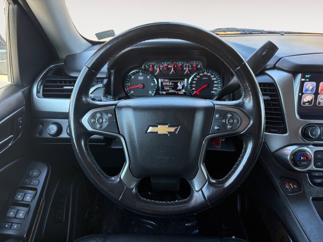 Used 2020 Chevrolet Suburban LT AWD/4WD image 12