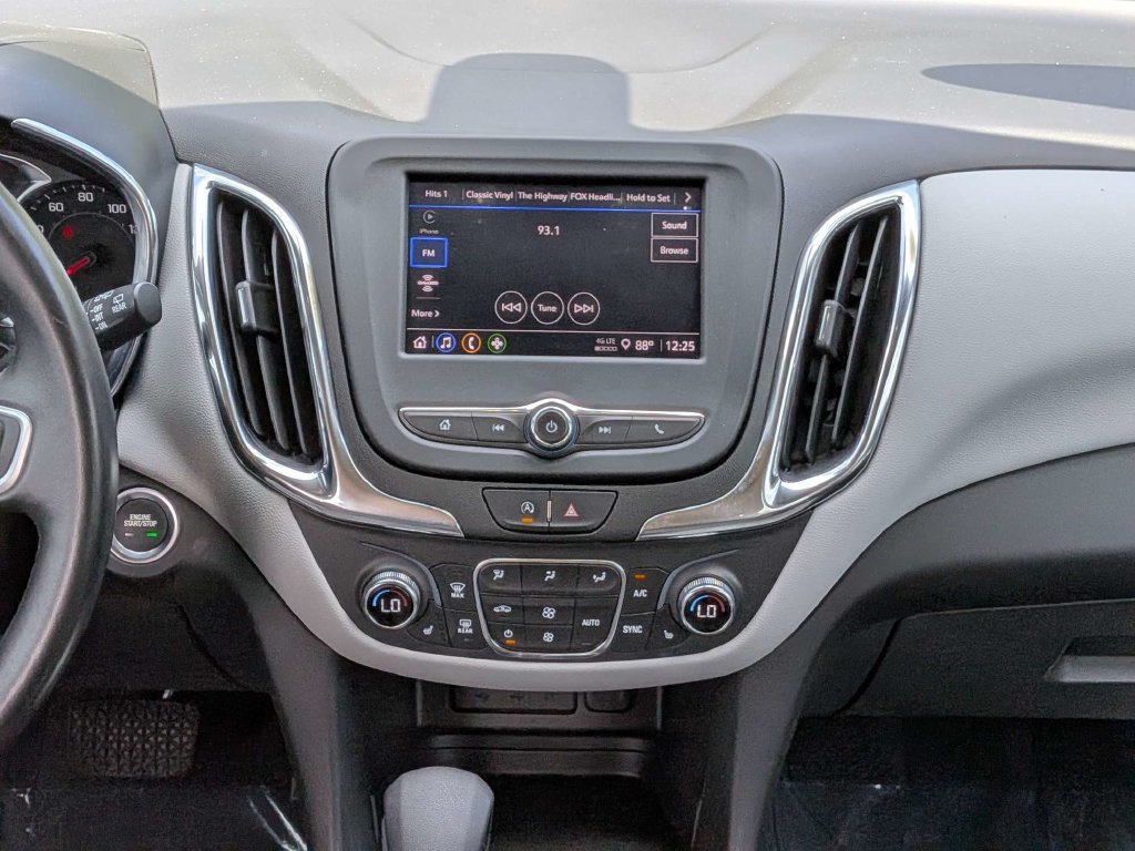 Used 2022 Chevrolet Equinox LT FWD image 17