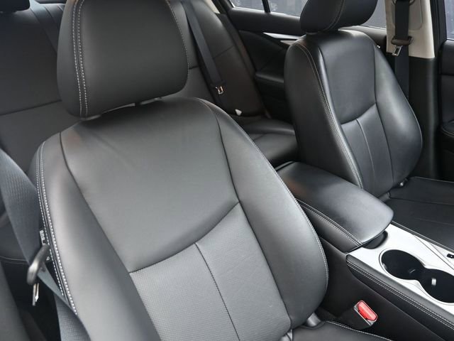 Used 2023 INFINITI Q50 Luxe w/ Cargo Package image 39