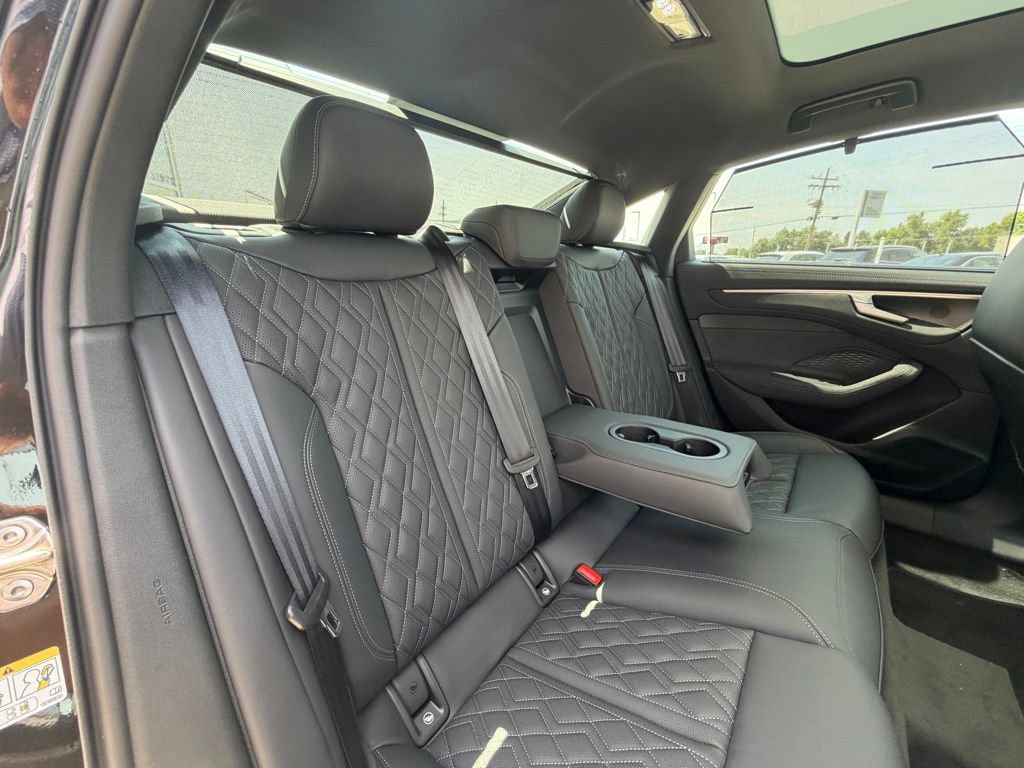 Used 2026 Audi A6 Prestige AWD/4WD image 30