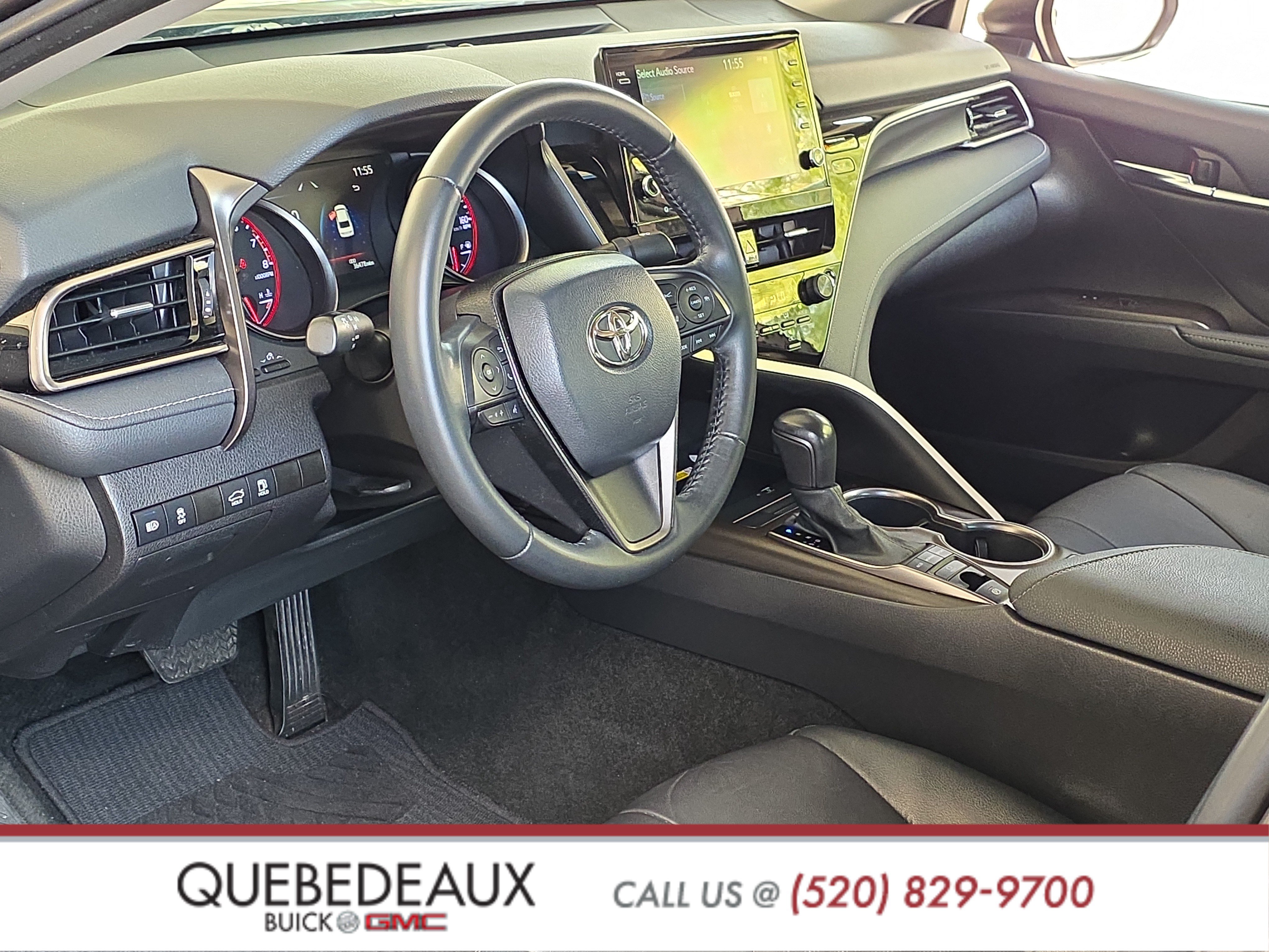 Used 2022 Toyota Camry XSE FWD image 10