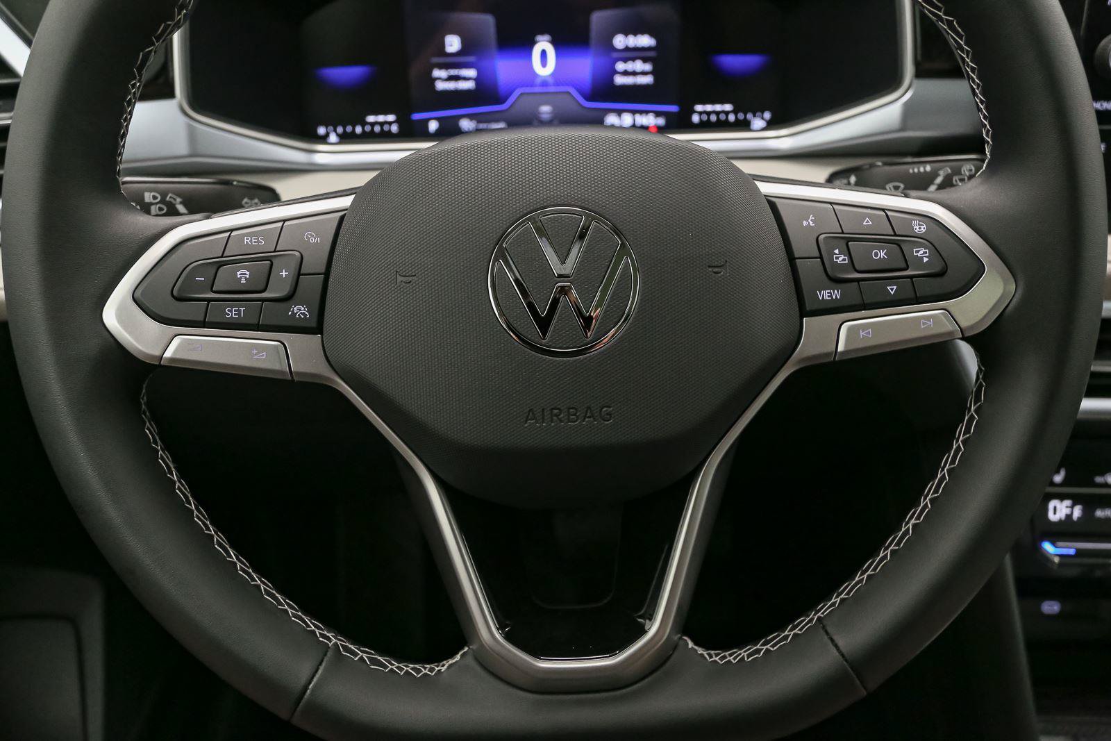 New 2026 Volkswagen Taos SE AWD/4WD image 24