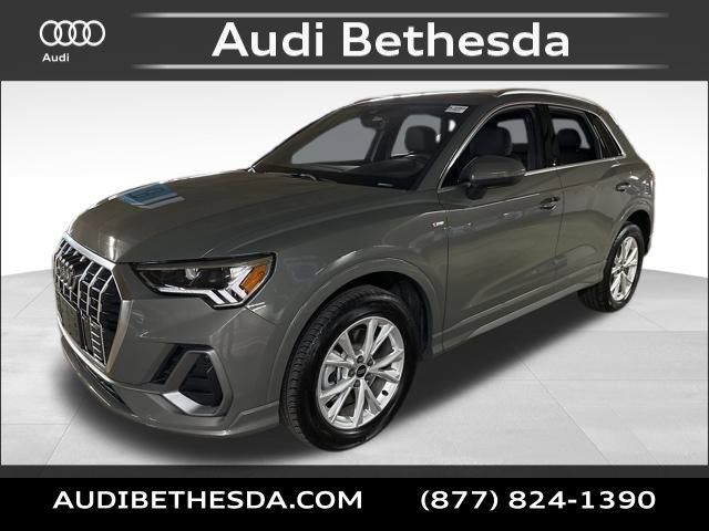 Certified 2025 Audi Q3 2.0T Premium w/ Convenience Package image 3