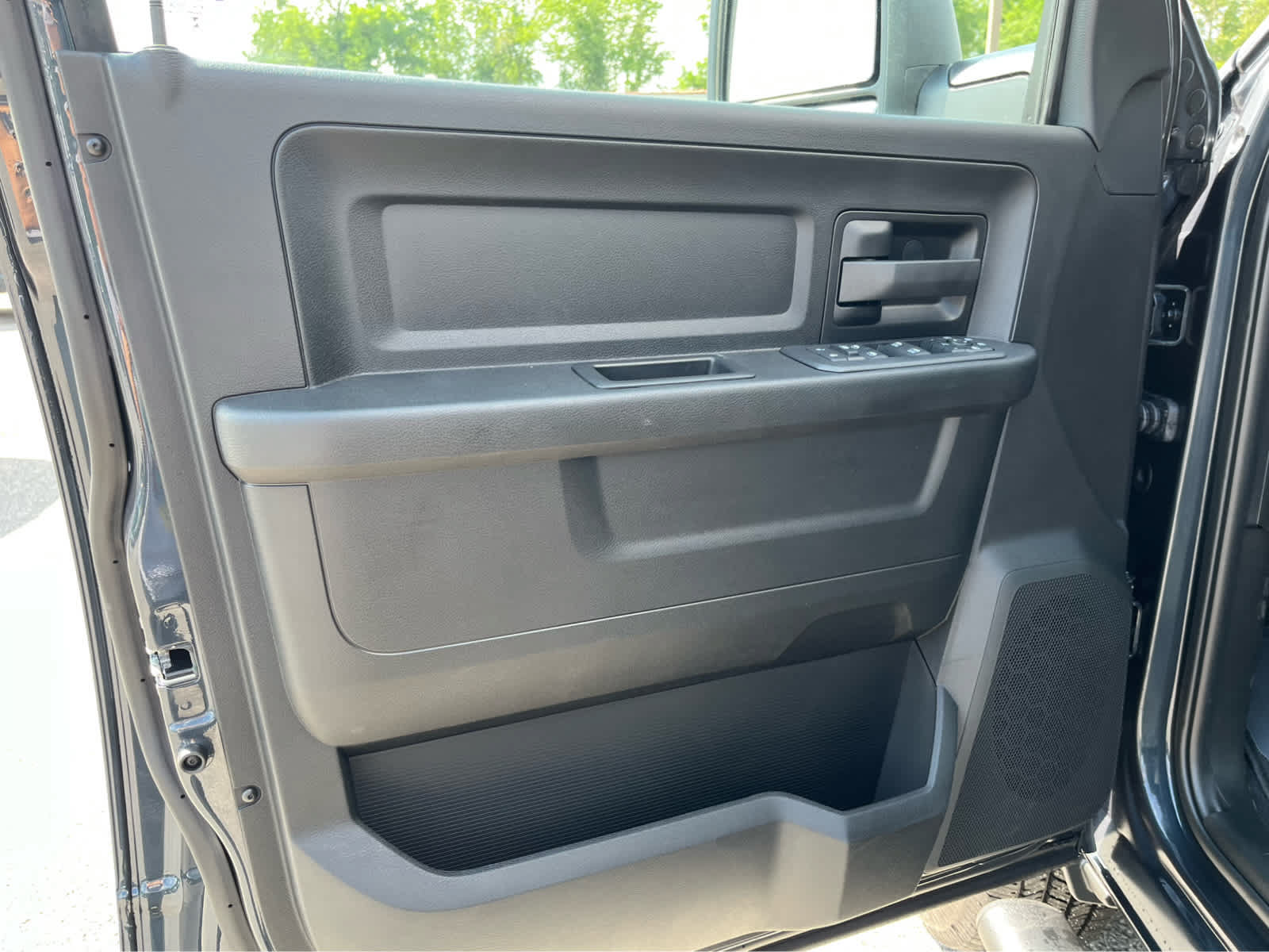 New 2026 RAM 2500 Tradesman AWD/4WD image 11