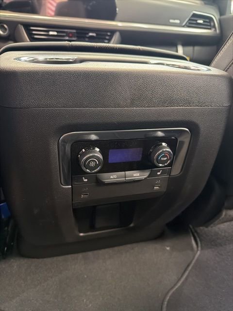 New 2026 Chevrolet Tahoe High Country w/ Sun And Tow Package image 19