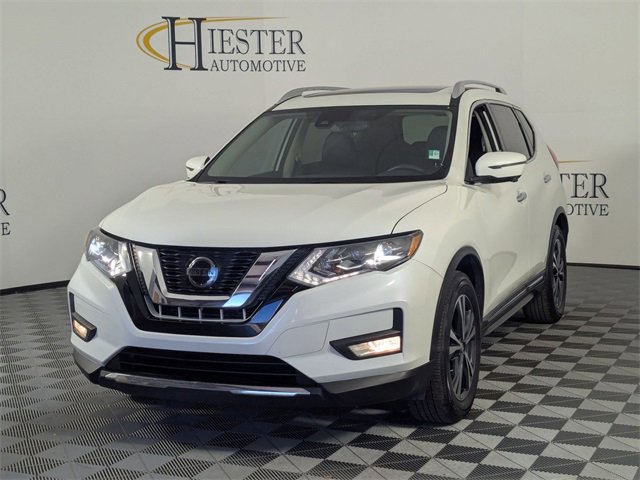 Used 2018 Nissan Rogue SL w/ Premium Package image 4