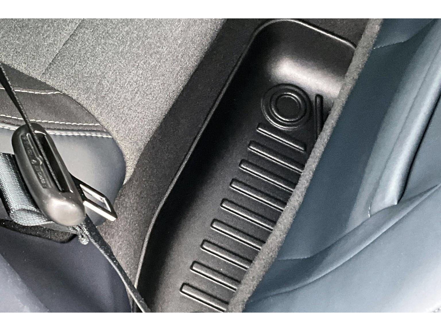 Used 2024 Ford Mustang GT RWD image 40
