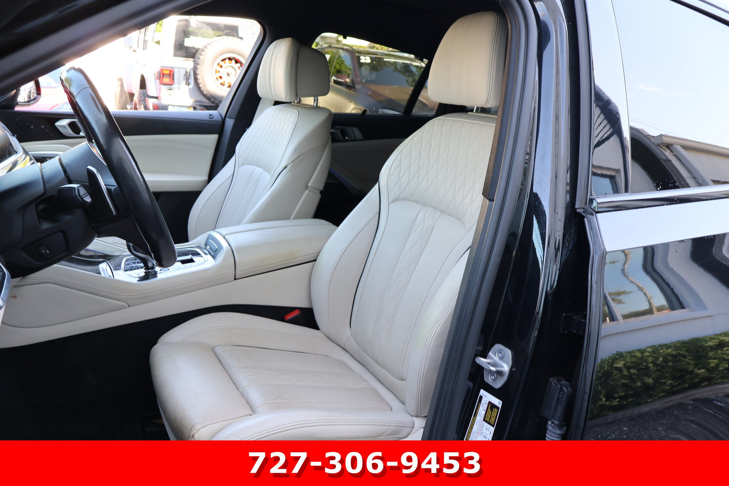 Used 2021 BMW X6 M50i w/ Executive Package AWD/4WD image 2