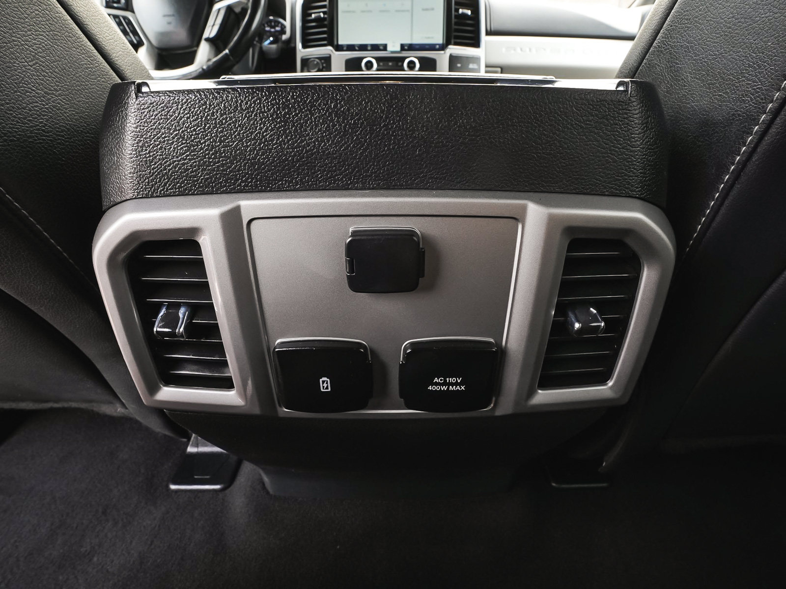 Used 2022 Ford F250 Lariat w/ Lariat Ultimate Package AWD/4WD image 39