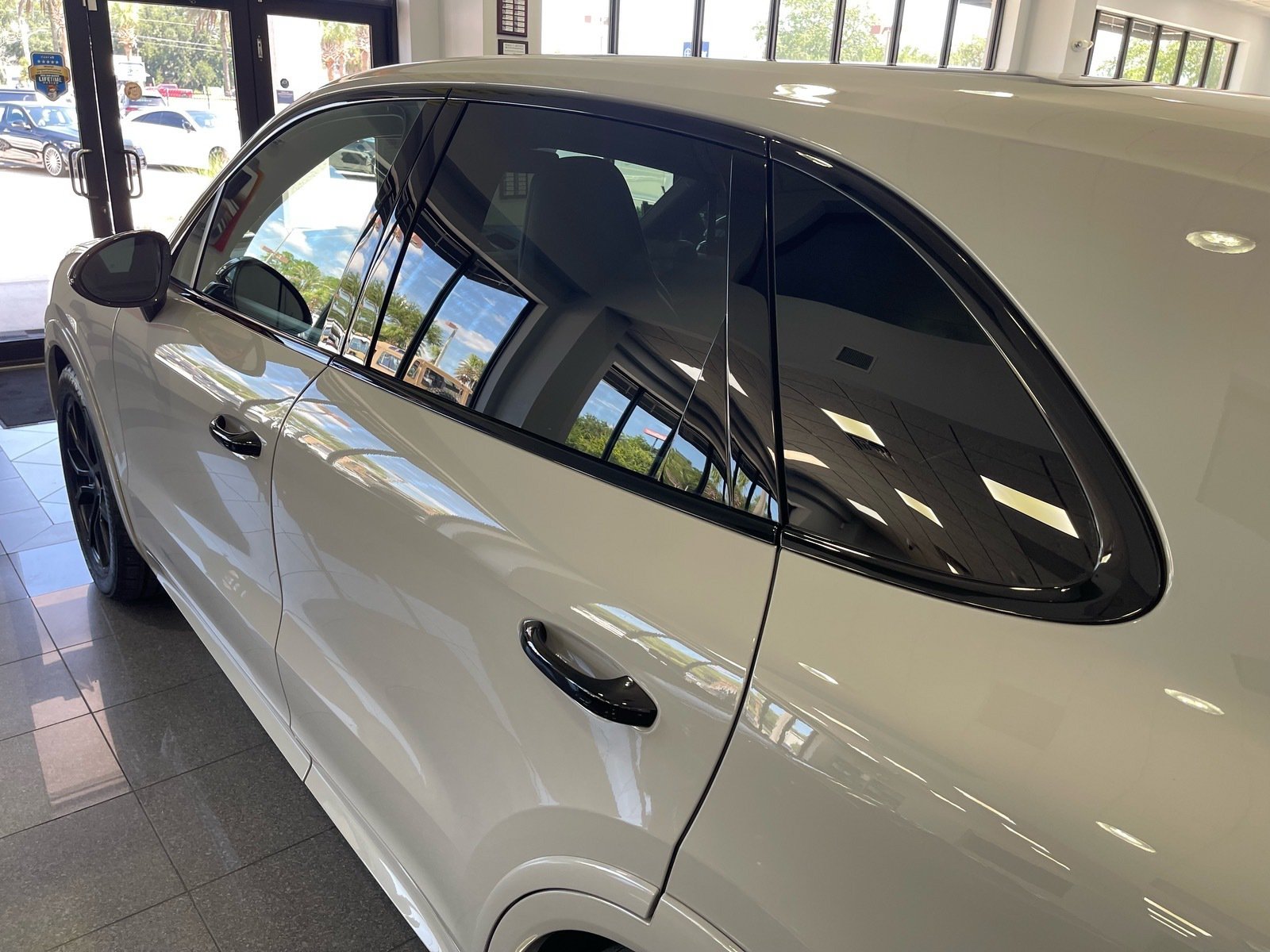Used 2025 Porsche Cayenne GTS AWD/4WD image 14