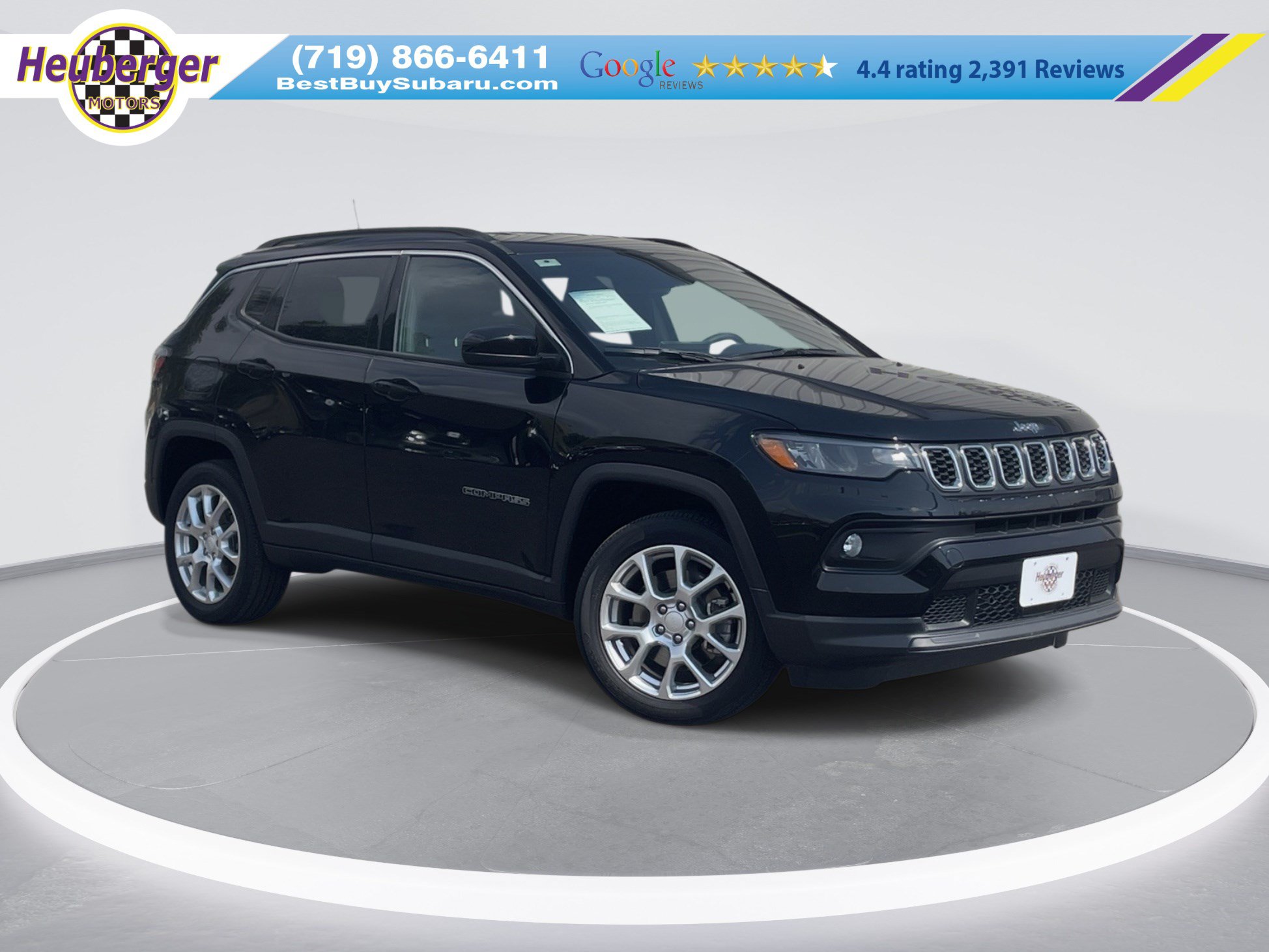 Used 2024 Jeep Compass Latitude AWD/4WD image 1