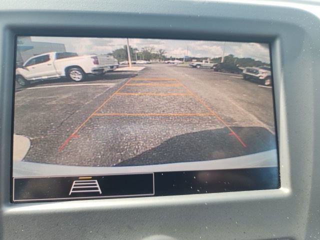 Used 2023 Chevrolet Equinox LS w/ LS Convenience Package image 28