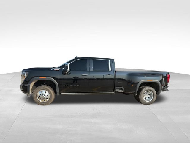 Used 2024 GMC Sierra 3500 Denali AWD/4WD image 6