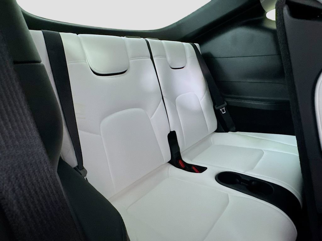 Used 2023 Tesla Model Y Long Range AWD/4WD image 24